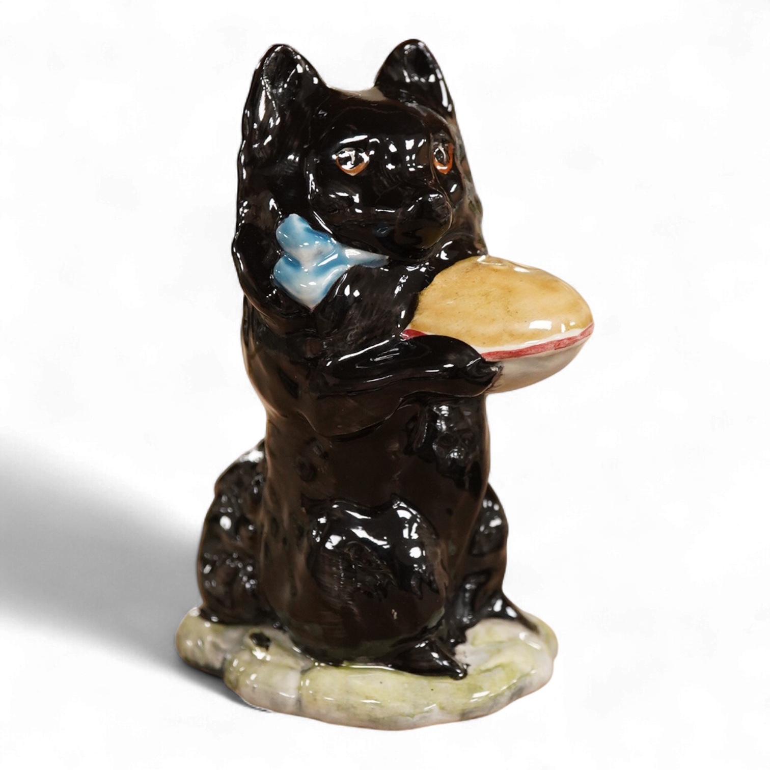 A Beatrix Potter F Warne and Co Ltd, Beswick figure of “Duchess” with pie,10cm high.